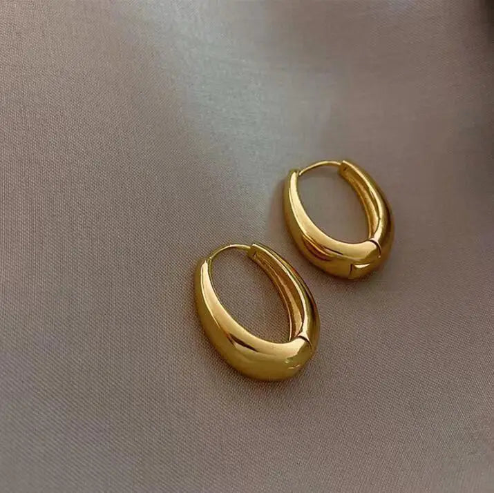 UWORLD™ - VINTAGE STUD EARRINGS